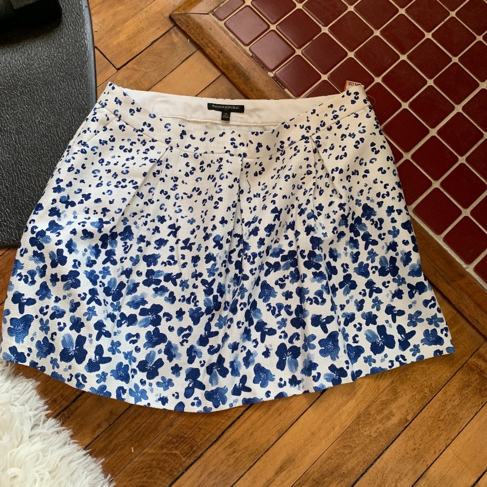 Banana republic side zip miniâ dress. NWOT. Retail 78. Size 14